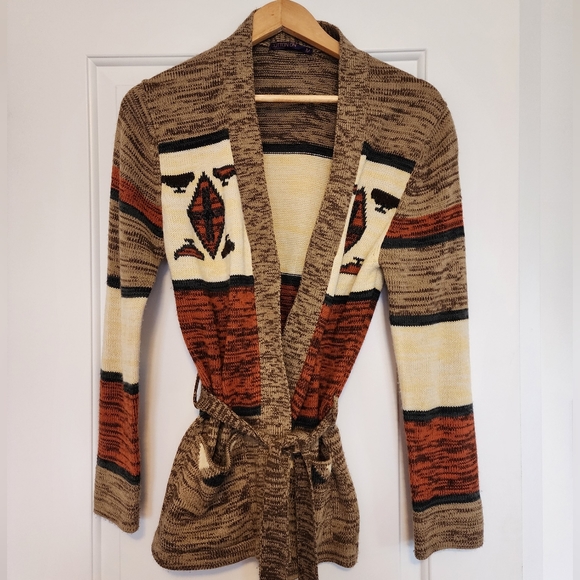 Cozy  Navaho style Sweater - Picture 1 of 2